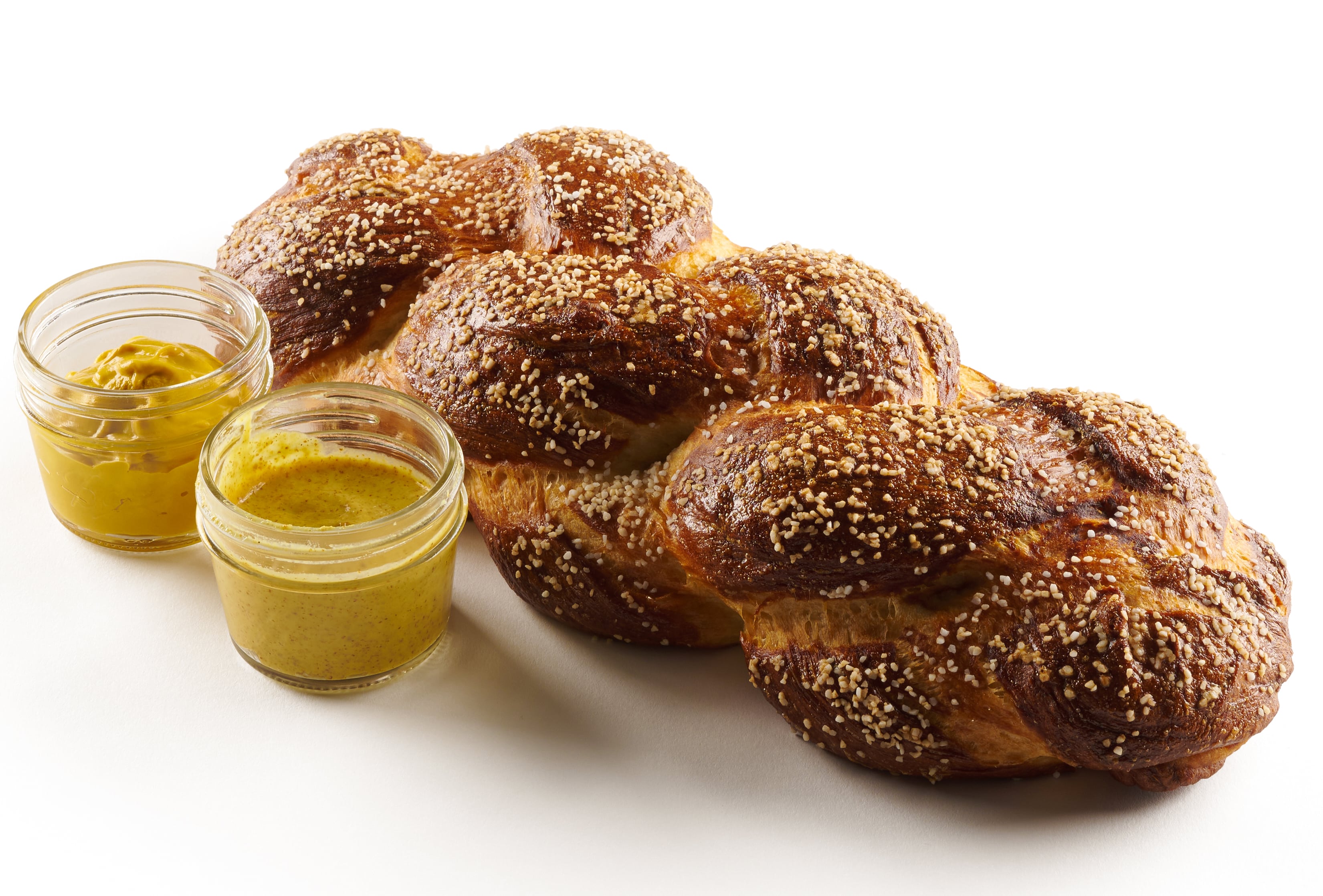 Pretzel-challah Workshop